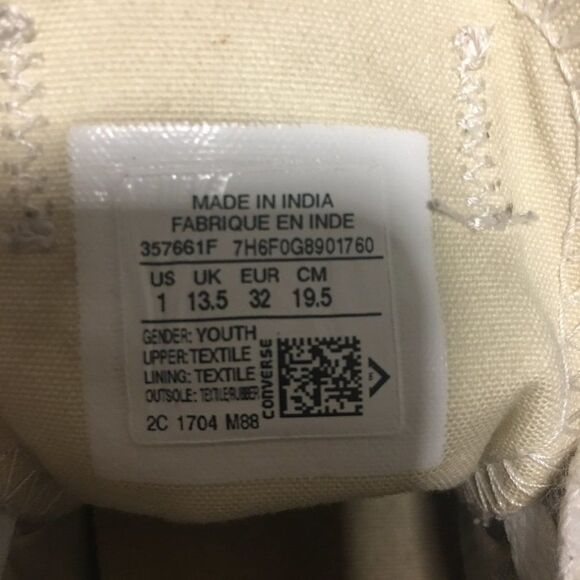 CONVERSE Metallic Light Bronze All Star Low Top Sneaker  Unisex Youth Size 1 - Picture 5 of 5